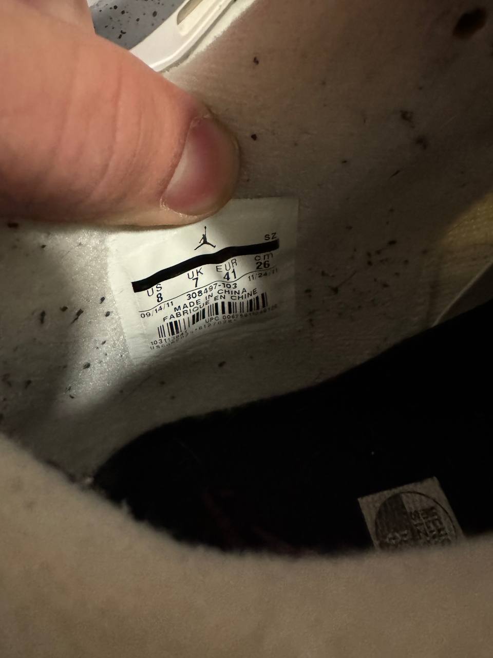 Size 8 | Jordan 4 White Cement 2012 No Box | Pre-Owned