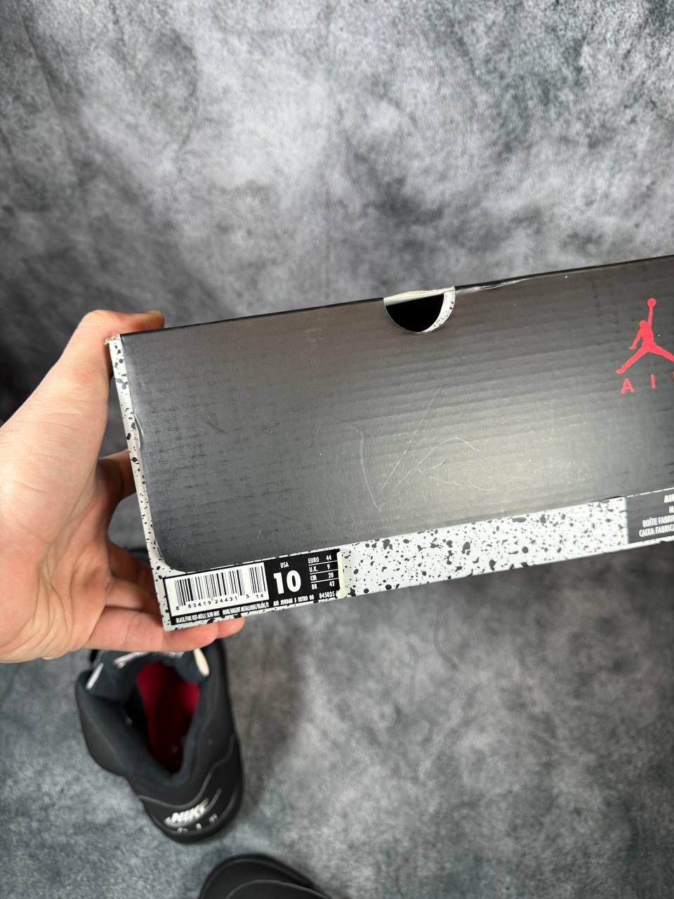 Size 10 | Jordan 5 Metallic With Box | Pre-Owned