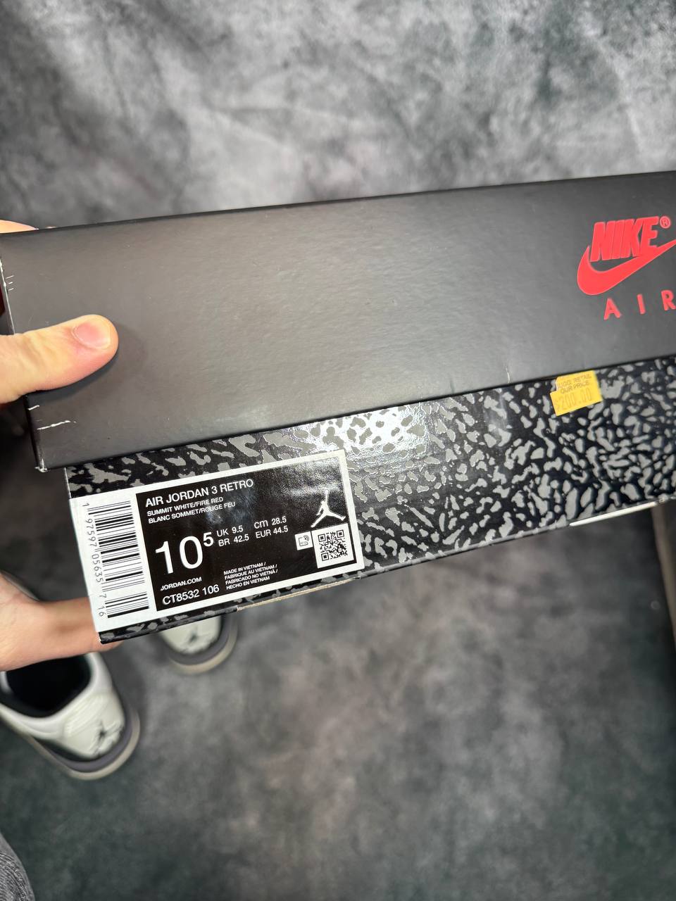 Size 10.5 | Jordan 3 Cement Grey With Box| Pre-Owned