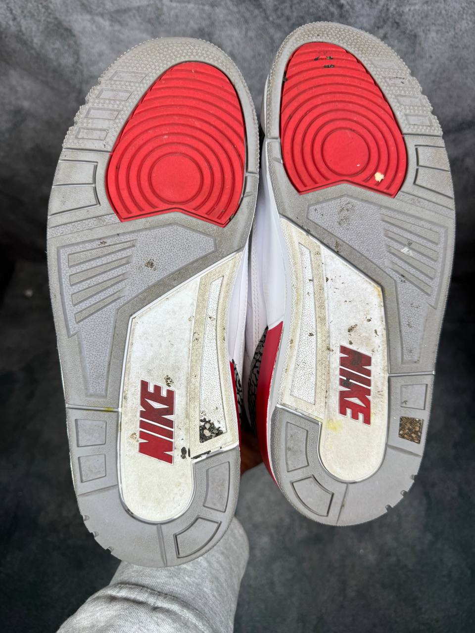 Size 9.5 | Jordan 3 Fire Red No Box| Pre-Owned