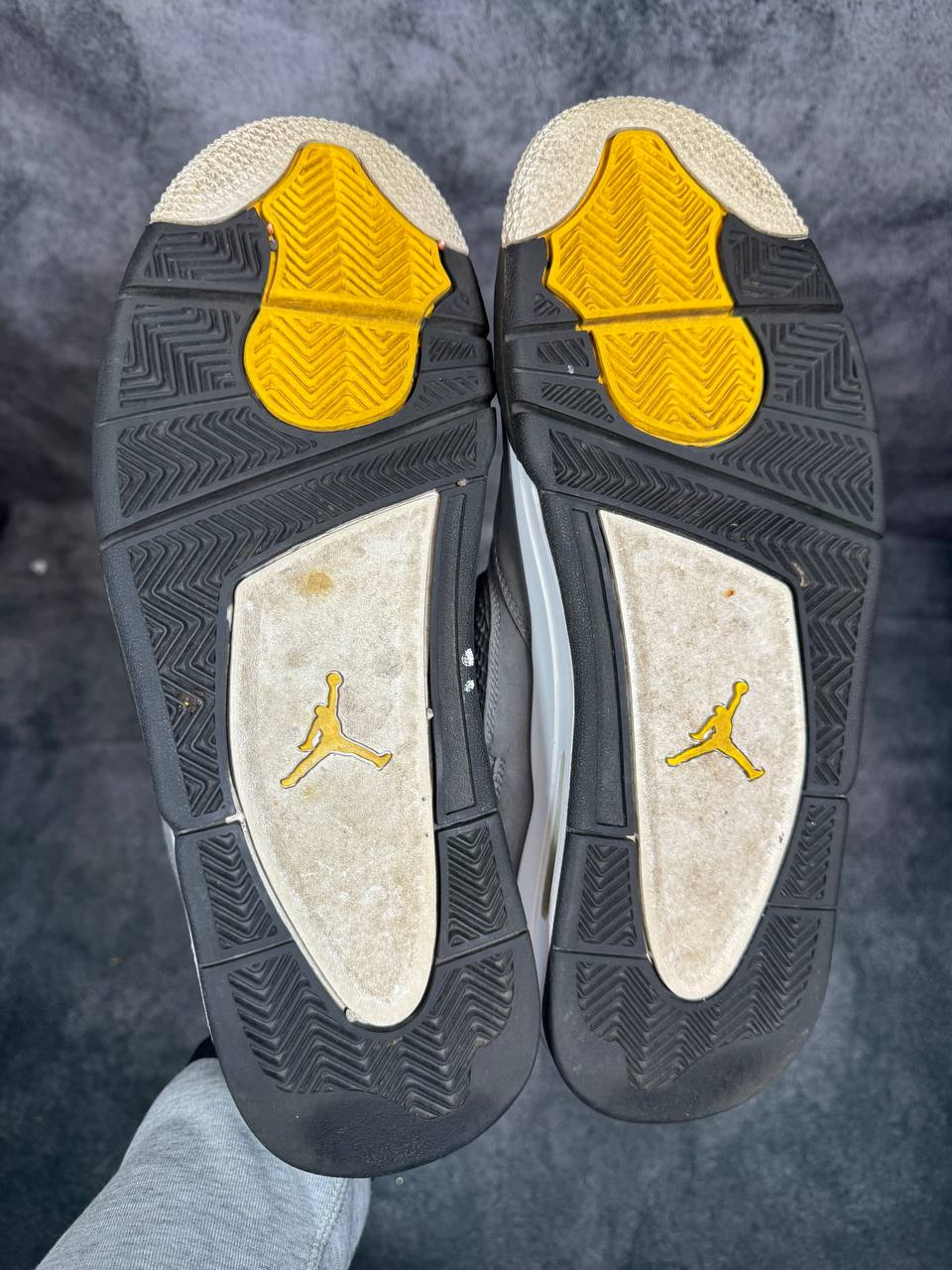 Size 10.5 | Jordan 4 Cool Grey No Box | Pre-Owned