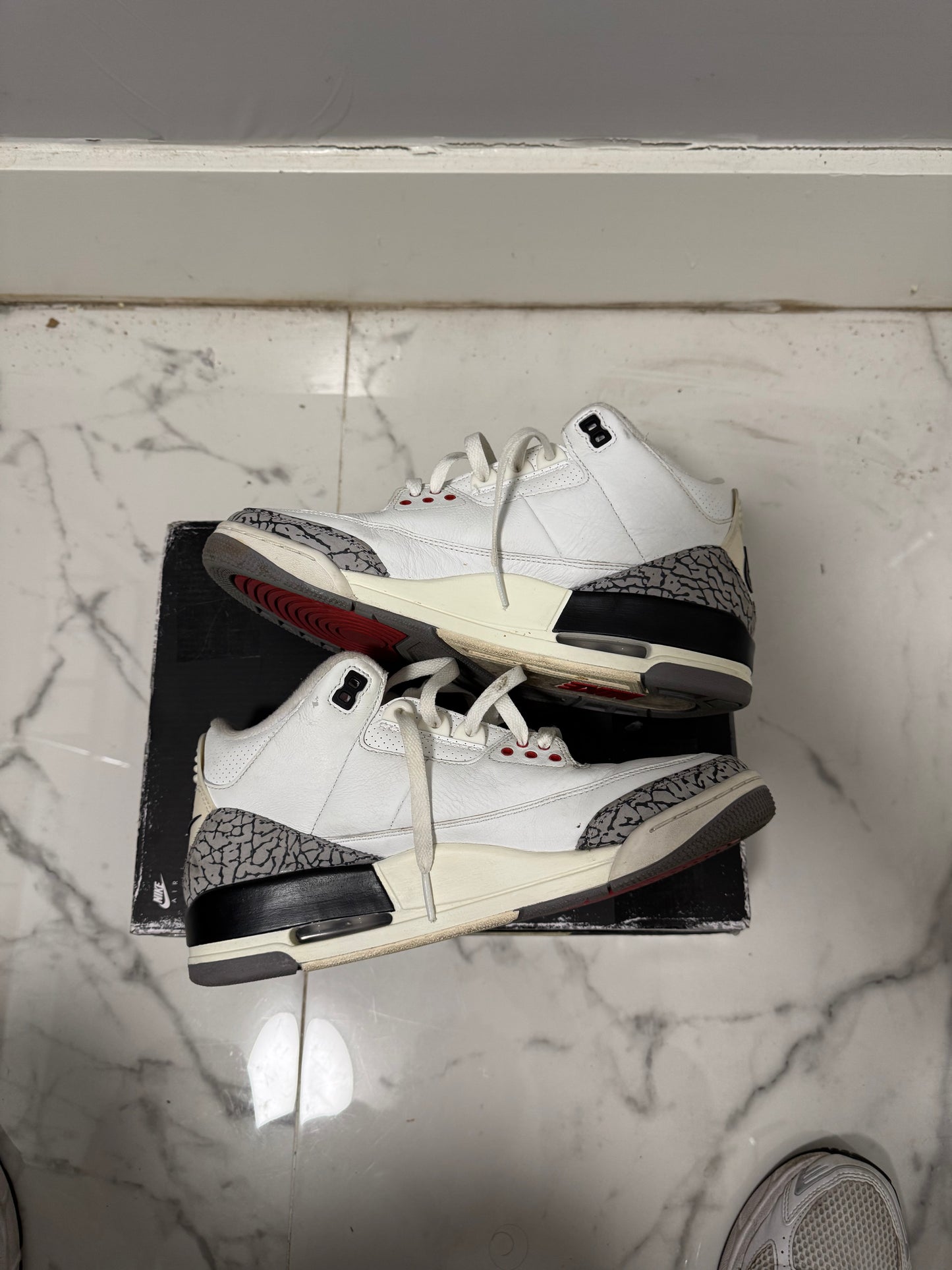 Size 9 | Jordan 3 White Cement Reimagined With Box | Pre-Owned