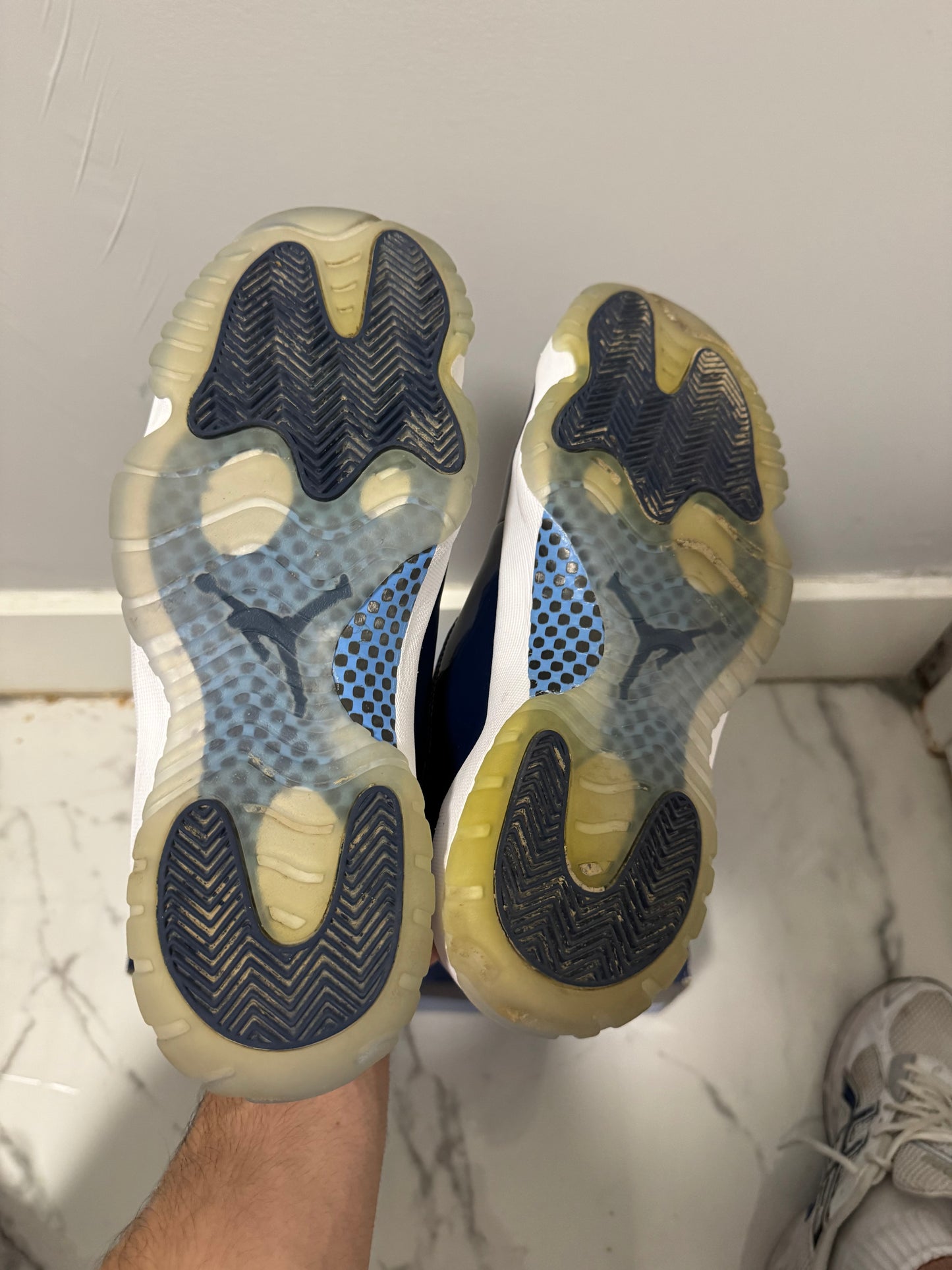 Size 10.5 | Jordan 11 Win Like 82 With Box | Pre-Owned