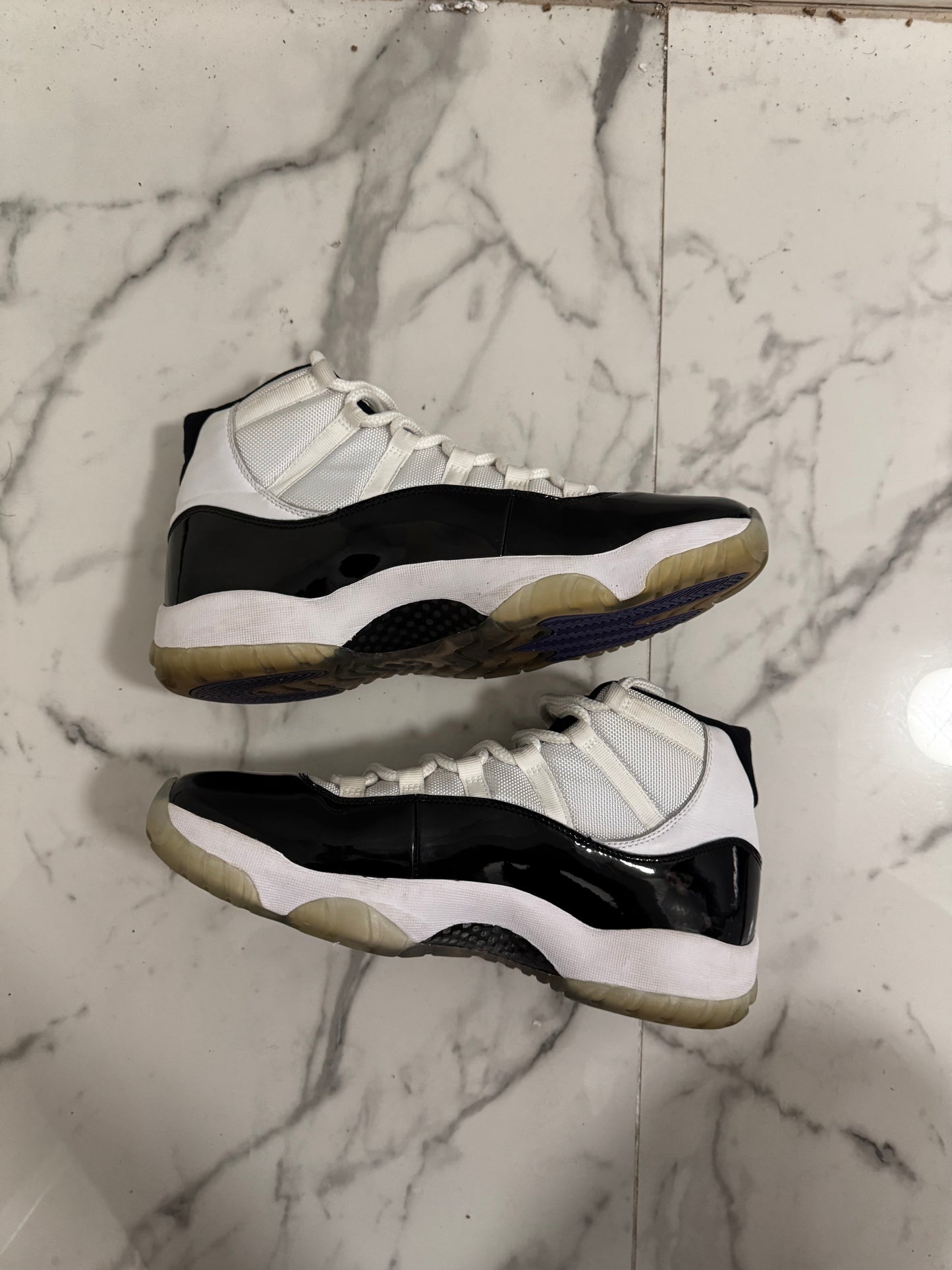 Size 11 | Jordan 11 Concord No Box | Pre-Owned