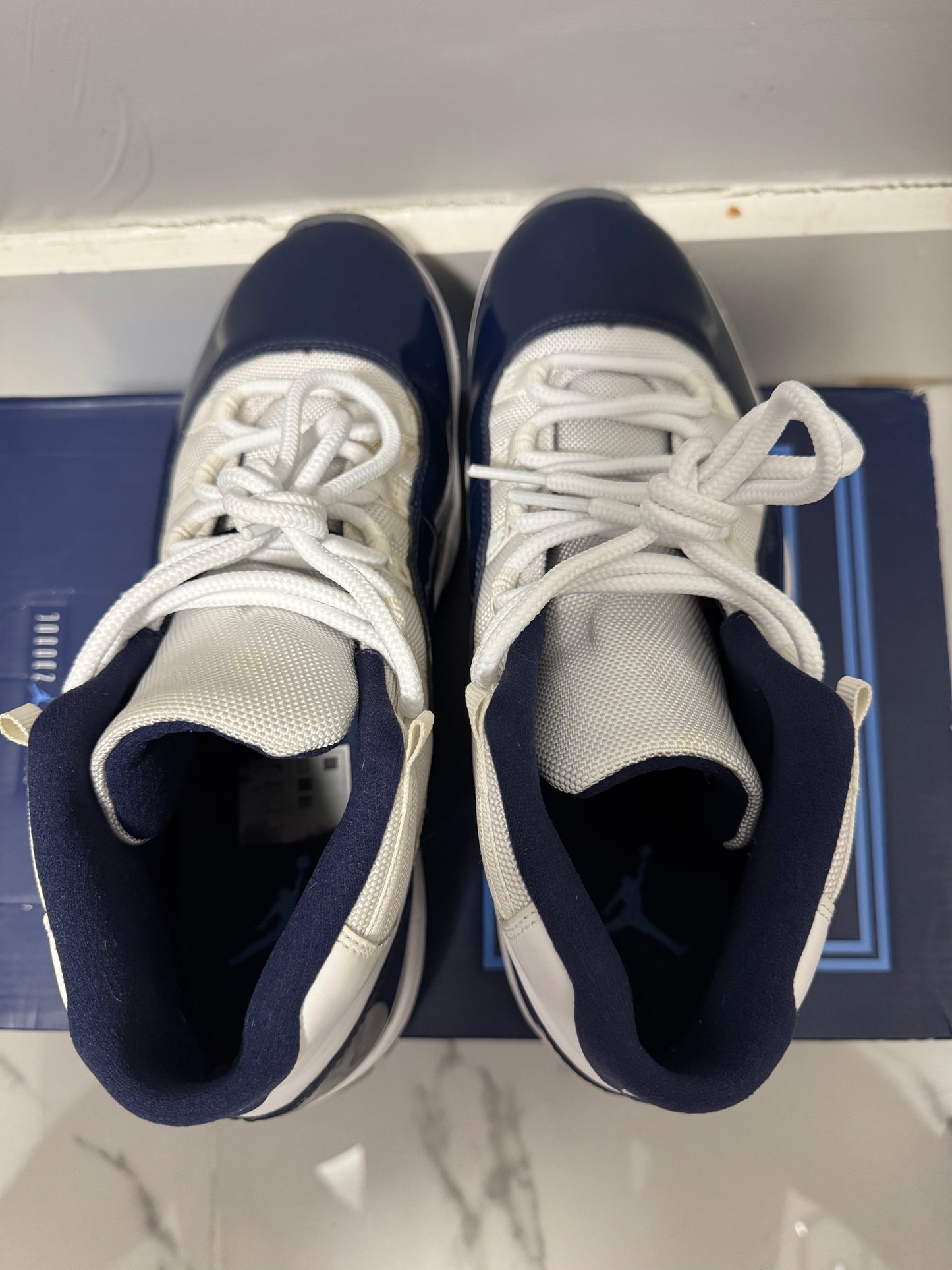 Size 10.5 | Jordan 11 Win Like 82 With Box | Pre-Owned