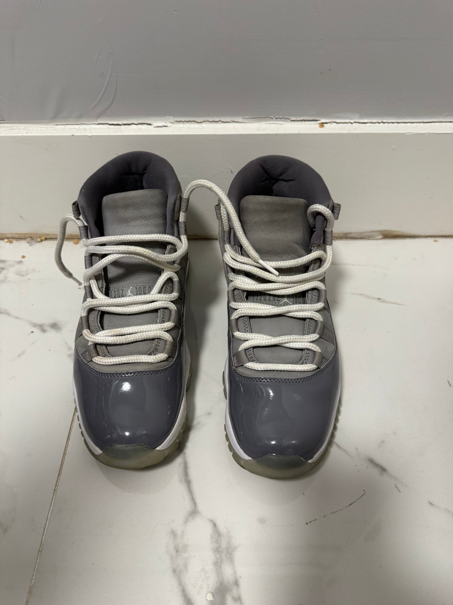 Size 9.5 | Jordan 11 Cool Grey No Box | Pre-Owned
