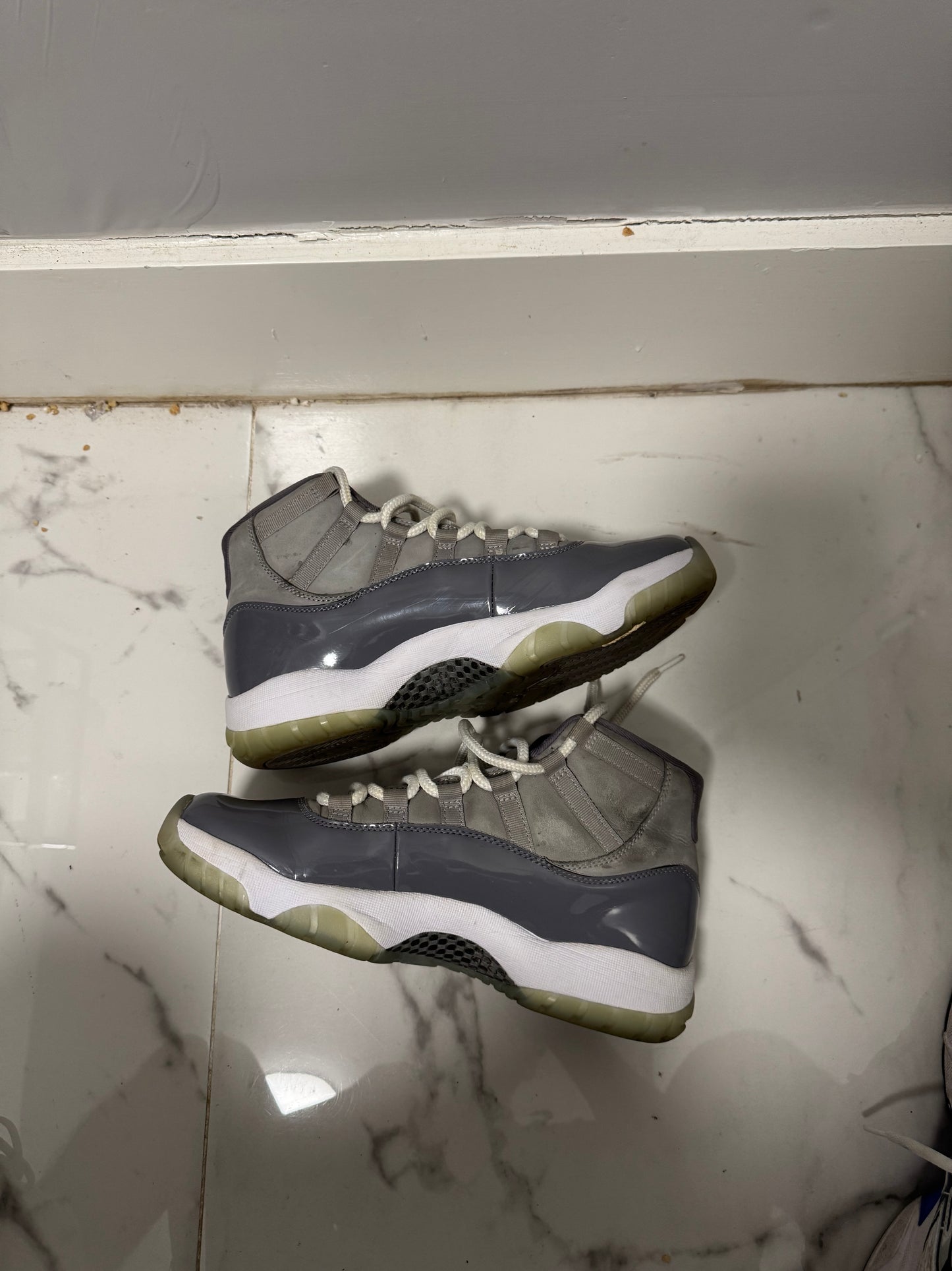 Size 9.5 | Jordan 11 Cool Grey No Box | Pre-Owned