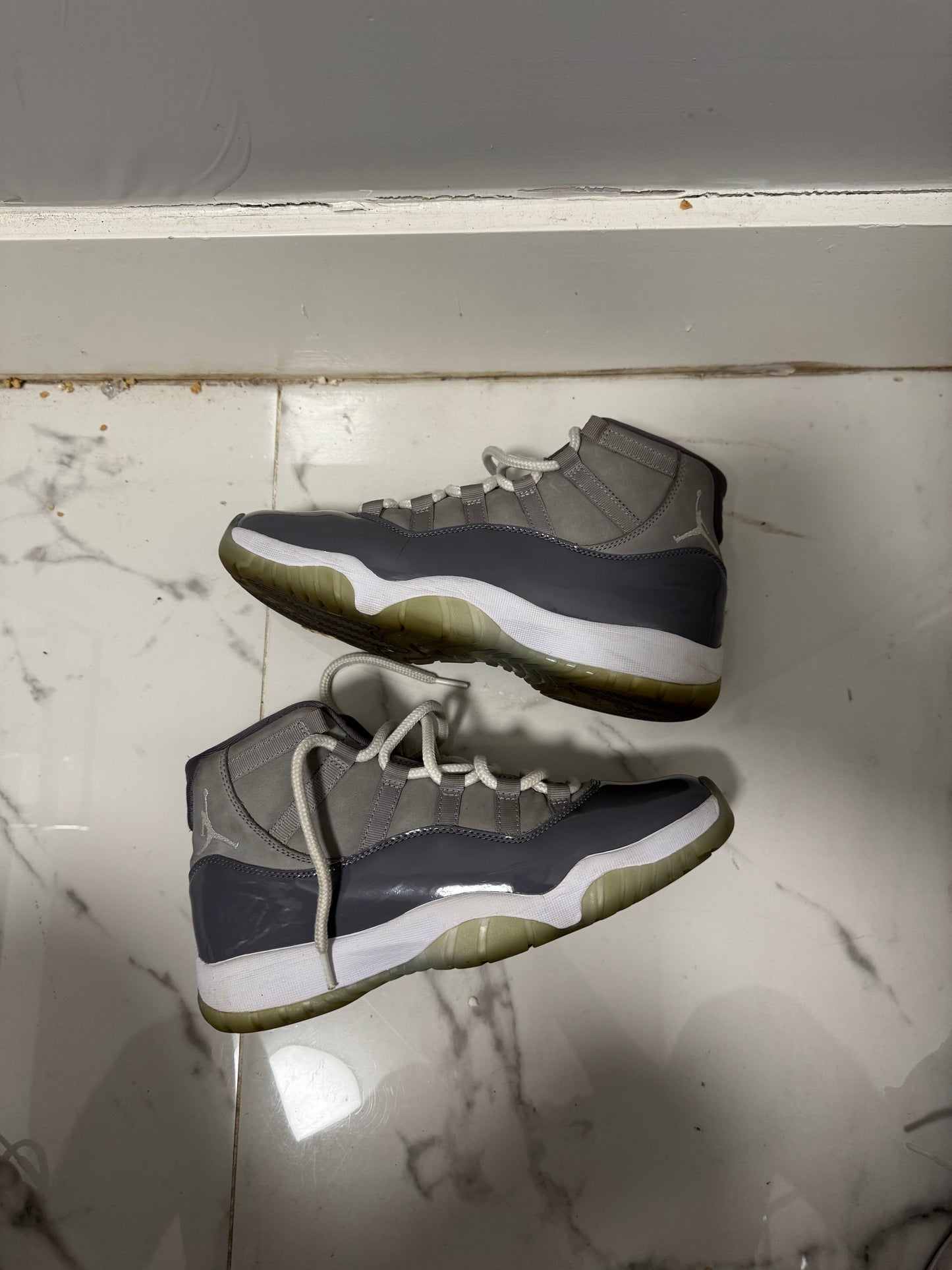 Size 9.5 | Jordan 11 Cool Grey No Box | Pre-Owned