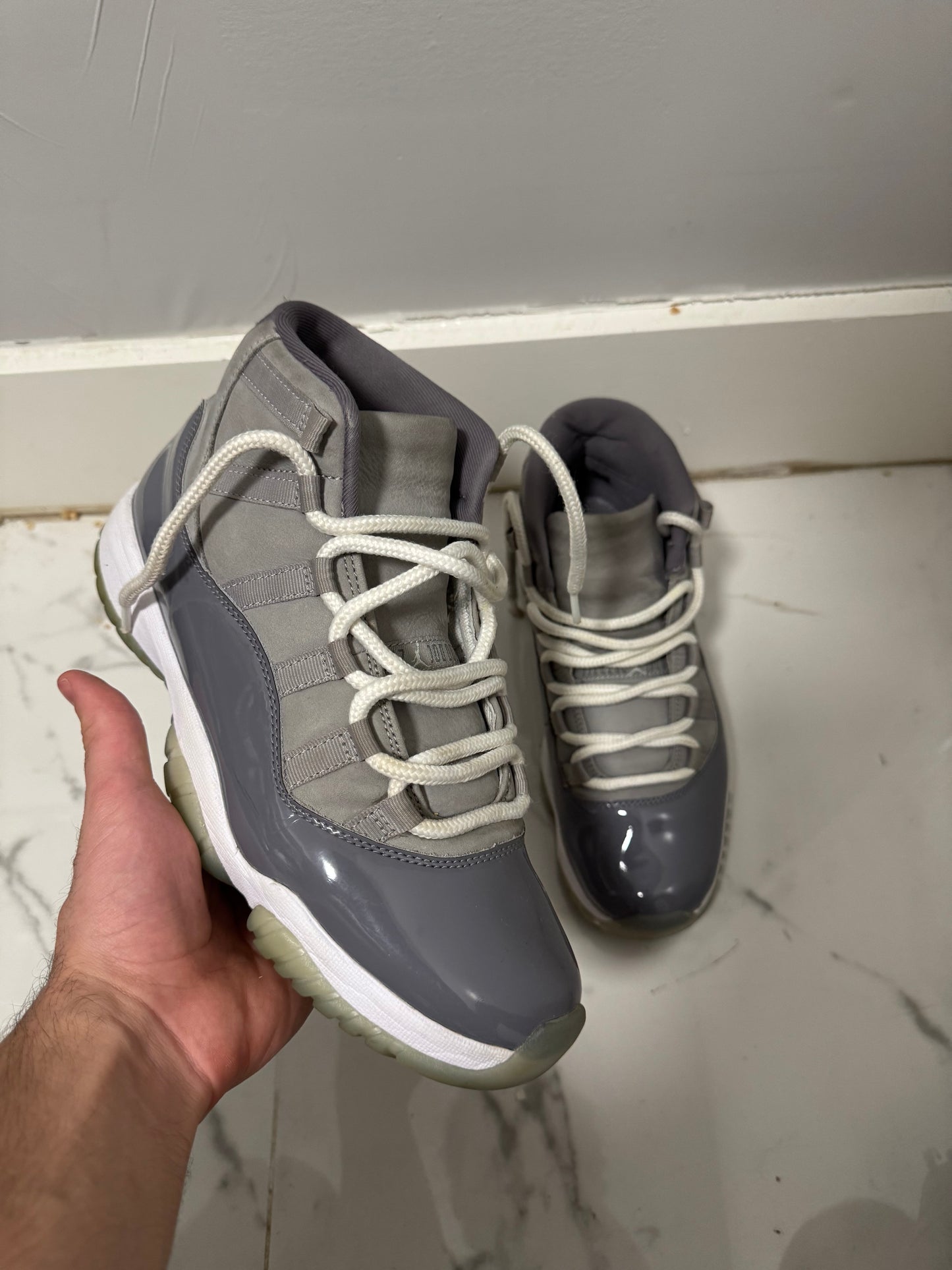 Size 9.5 | Jordan 11 Cool Grey No Box | Pre-Owned