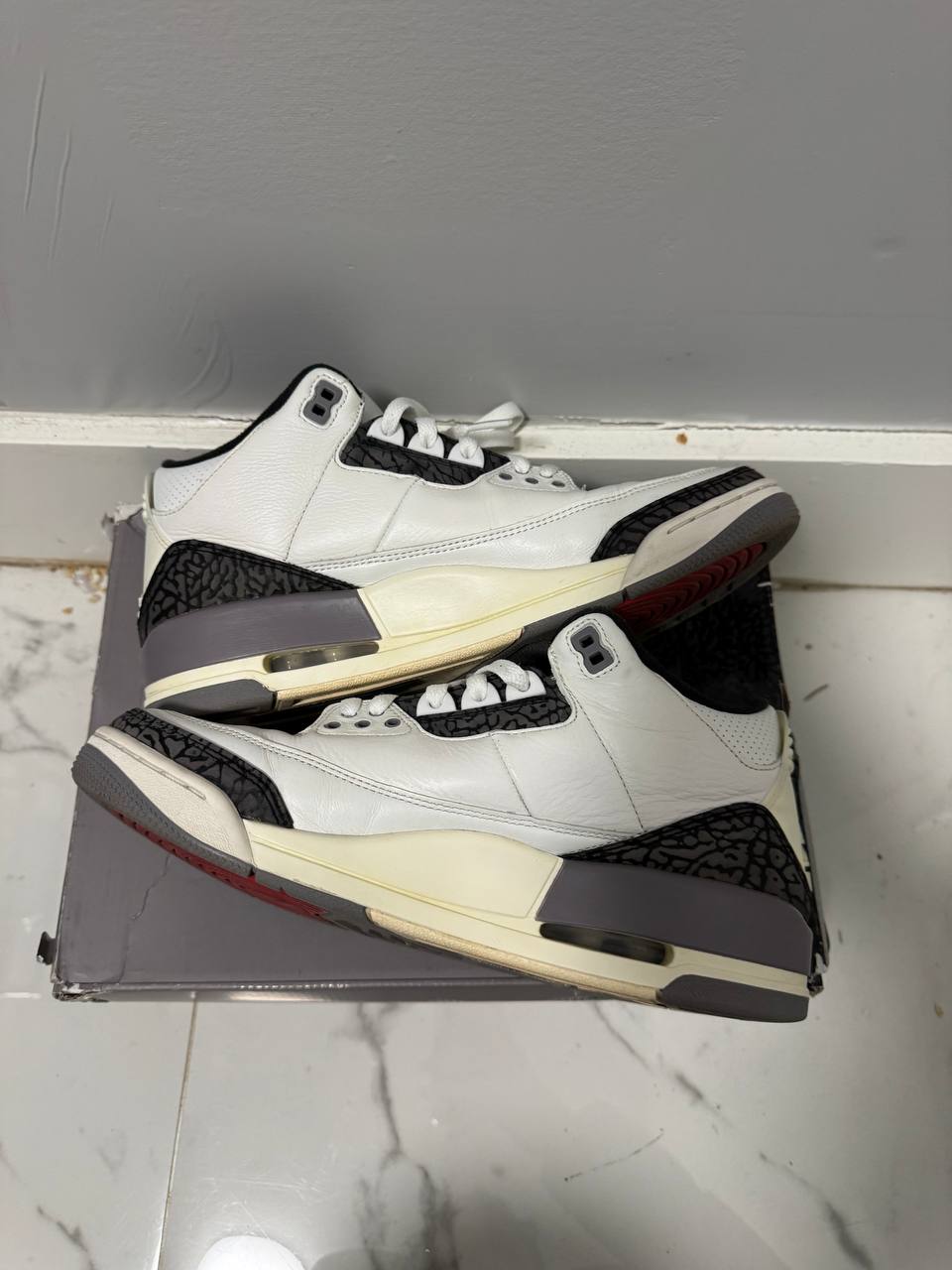 Size 9.5 | Jordan 3 Cement Grey with Box | Pre-Owned