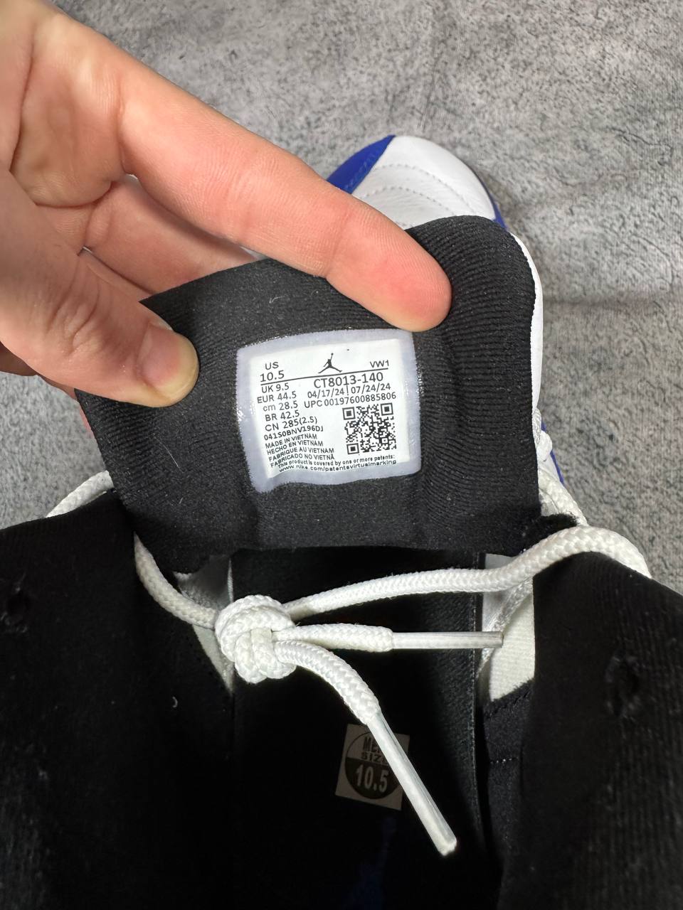 Size 10.5 | Jordan 12 Blueberry With Box | Pre-Owned